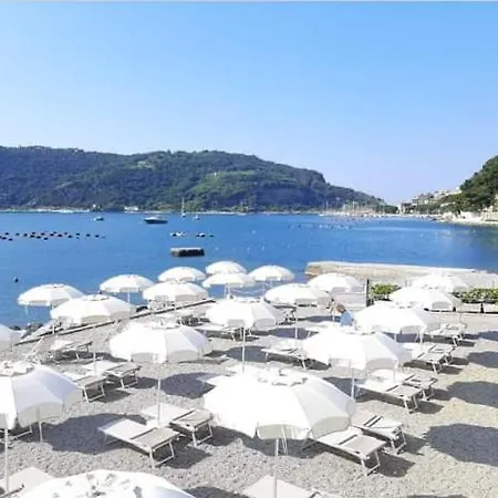 Quiet Night Gasthuis 3*