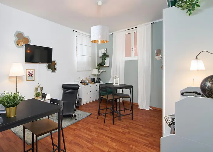 Hotiday Quiet Night 3*